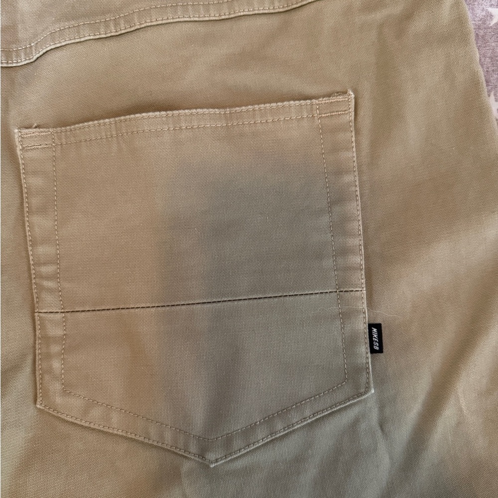 Nike SB cutoff shorts - size 36 - khaki - Picture 9 of 13